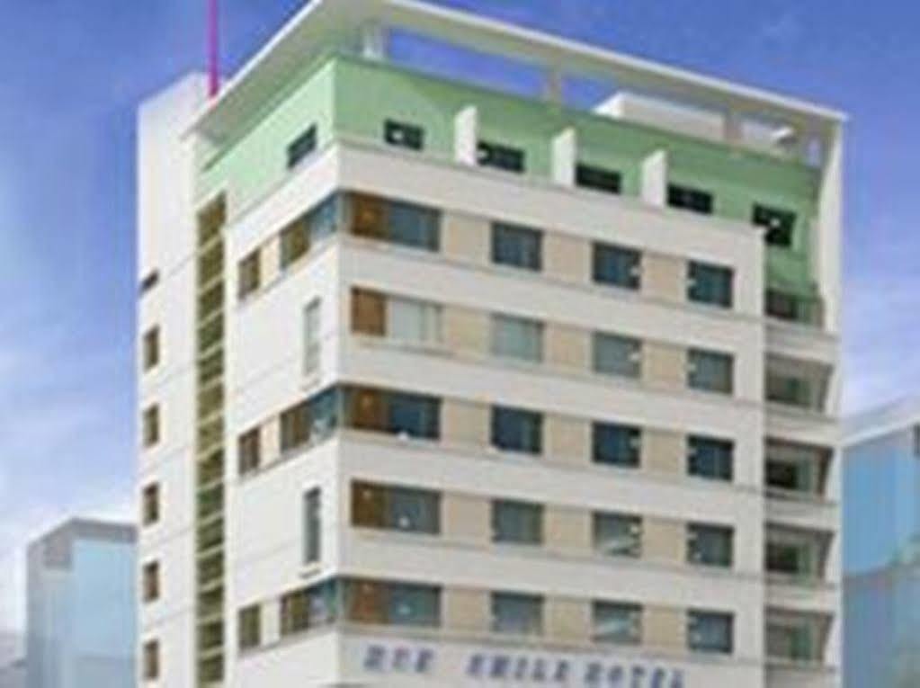 Hue Smile Hotel Exterior photo